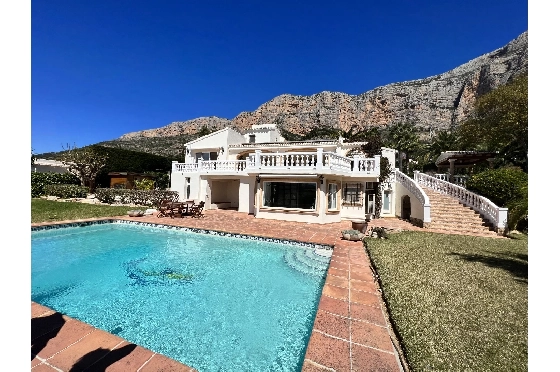Villa in Javea zu verkaufen, Espace de vie 390 m², Klimaanlage, 5 Chambres &agrave; coucher, 4 Badezimmer, Pool, ref.: BS-82321828-16