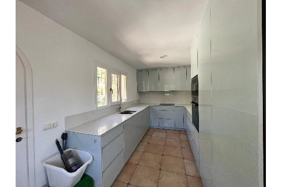 Villa in Javea zu verkaufen, Espace de vie 390 m², Klimaanlage, 5 Chambres &agrave; coucher, 4 Badezimmer, Pool, ref.: BS-82321828-9