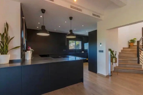 Villa in Javea zu verkaufen, Espace de vie 380 m², Klimaanlage, 4 Chambres &agrave; coucher, 4 Badezimmer, Pool, ref.: BS-82508770-17