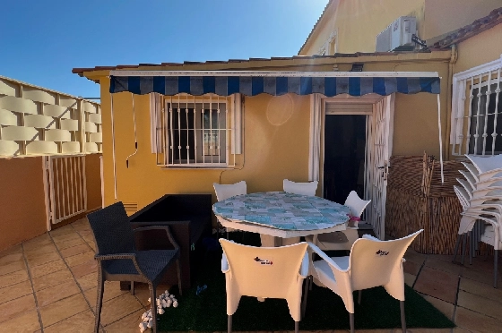 Villa in Denia zu vermieten, Espace de vie 200 m², Zustand gepflegt, + Zentralheizung, Klimaanlage, Terrain 900 m², 3 Chambres &agrave; coucher, 2 Badezimmer, Pool, ref.: D-0123-12
