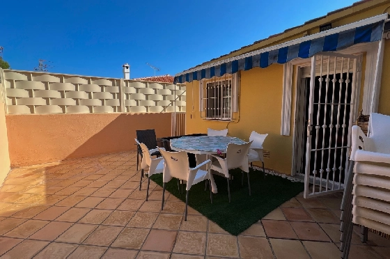 Villa in Denia zu vermieten, Espace de vie 200 m², Zustand gepflegt, + Zentralheizung, Klimaanlage, Terrain 900 m², 3 Chambres &agrave; coucher, 2 Badezimmer, Pool, ref.: D-0123-22