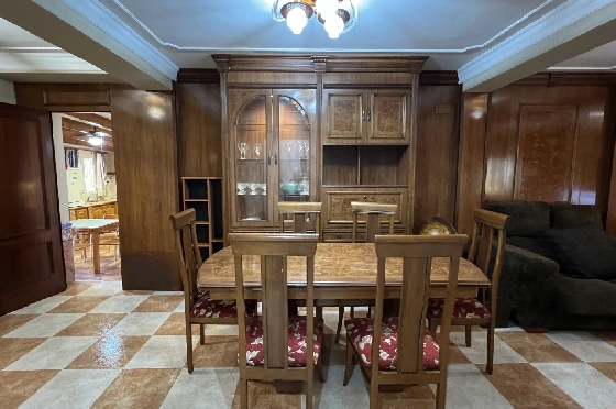 Villa in Denia zu vermieten, Espace de vie 200 m², Zustand gepflegt, + Zentralheizung, Klimaanlage, Terrain 900 m², 3 Chambres &agrave; coucher, 2 Badezimmer, Pool, ref.: D-0123-27
