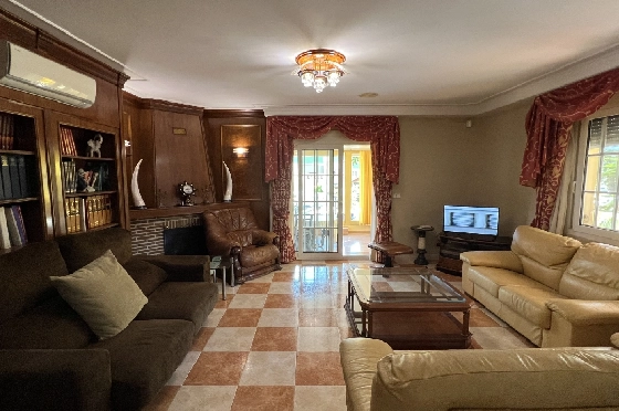 Villa in Denia zu vermieten, Espace de vie 200 m², Zustand gepflegt, + Zentralheizung, Klimaanlage, Terrain 900 m², 3 Chambres &agrave; coucher, 2 Badezimmer, Pool, ref.: D-0123-33