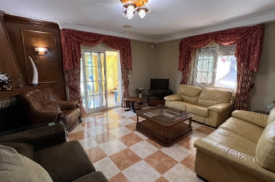 Villa in Denia zu vermieten, Espace de vie 200 m², Zustand gepflegt, + Zentralheizung, Klimaanlage, Terrain 900 m², 3 Chambres &agrave; coucher, 2 Badezimmer, Pool, ref.: D-0123-34