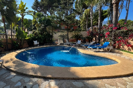 Villa in Denia zu vermieten, Espace de vie 200 m², Zustand gepflegt, + Zentralheizung, Klimaanlage, Terrain 900 m², 3 Chambres &agrave; coucher, 2 Badezimmer, Pool, ref.: D-0123-4