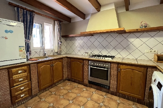 Villa in Denia zu vermieten, Espace de vie 200 m², Zustand gepflegt, + Zentralheizung, Klimaanlage, Terrain 900 m², 3 Chambres &agrave; coucher, 2 Badezimmer, Pool, ref.: D-0123-43
