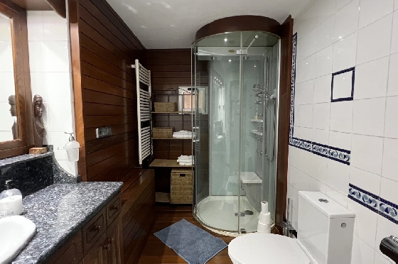 Villa in Denia zu vermieten, Espace de vie 200 m², Zustand gepflegt, + Zentralheizung, Klimaanlage, Terrain 900 m², 3 Chambres &agrave; coucher, 2 Badezimmer, Pool, ref.: D-0123-60