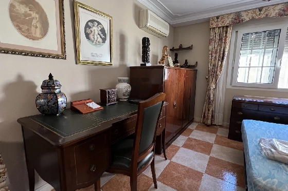 Villa in Denia zu vermieten, Espace de vie 200 m², Zustand gepflegt, + Zentralheizung, Klimaanlage, Terrain 900 m², 3 Chambres &agrave; coucher, 2 Badezimmer, Pool, ref.: D-0123-68