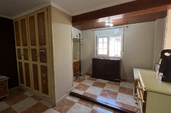 Villa in Denia zu vermieten, Espace de vie 200 m², Zustand gepflegt, + Zentralheizung, Klimaanlage, Terrain 900 m², 3 Chambres &agrave; coucher, 2 Badezimmer, Pool, ref.: D-0123-70