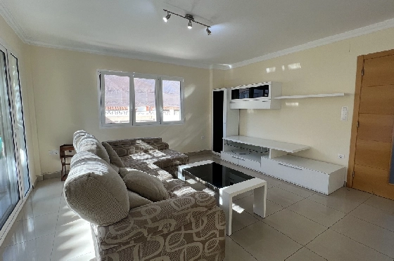 Reihenhaus in Denia zu vermieten, Espace de vie 130 m², Zustand gepflegt, + KLIMA, Klimaanlage, Terrain 160 m², 4 Chambres &agrave; coucher, 3 Badezimmer, Pool, ref.: D-0223-29