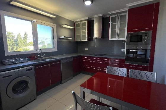 Reihenhaus in Denia zu vermieten, Espace de vie 130 m², Zustand gepflegt, + KLIMA, Klimaanlage, Terrain 160 m², 4 Chambres &agrave; coucher, 3 Badezimmer, Pool, ref.: D-0223-35
