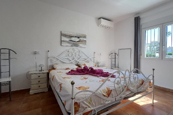 Villa in Els Poblets zur Ferienvermietung, Espace de vie 125 m², Baujahr 2003, + KLIMA, Klimaanlage, Terrain 400 m², 2 Chambres &agrave; coucher, 2 Badezimmer, Pool, ref.: T-1123-13