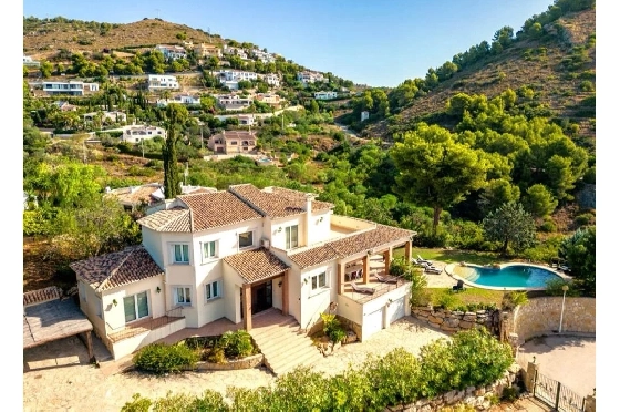 Villa in Javea zu verkaufen, Espace de vie 332 m², Klimaanlage, 4 Chambres &agrave; coucher, 3 Badezimmer, Pool, ref.: BS-83440835-2