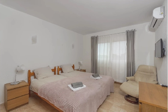Villa in Javea zu verkaufen, Espace de vie 220 m², Klimaanlage, 4 Chambres &agrave; coucher, 2 Badezimmer, Pool, ref.: BS-83565899-16