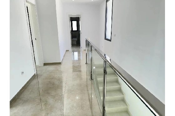 Villa in Javea zu verkaufen, Espace de vie 300 m², Klimaanlage, 4 Chambres &agrave; coucher, 4 Badezimmer, Pool, ref.: BS-83618032-18