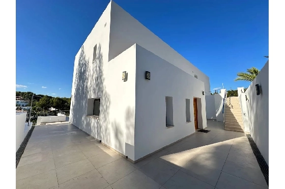 Villa in Javea zu verkaufen, Espace de vie 300 m², Klimaanlage, 4 Chambres &agrave; coucher, 4 Badezimmer, Pool, ref.: BS-83618032-32