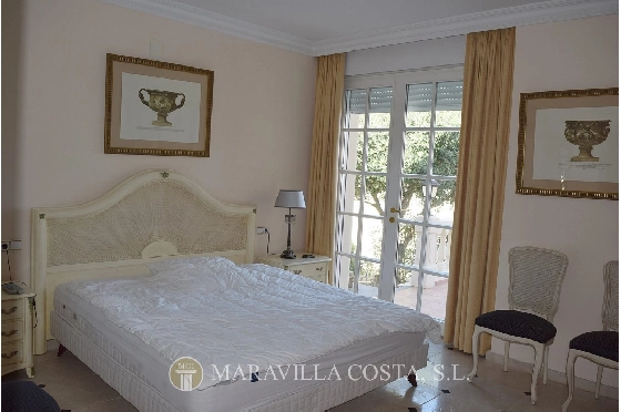 Villa in Pedreguer zu verkaufen, Espace de vie 425 m², Baujahr 2006, + Fussbodenheizung, Klimaanlage, Terrain 1382 m², 5 Chambres &agrave; coucher, 4 Badezimmer, Pool, ref.: MV-2376-17