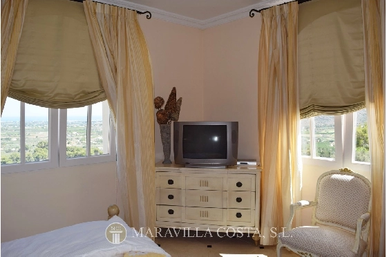Villa in Pedreguer zu verkaufen, Espace de vie 425 m², Baujahr 2006, + Fussbodenheizung, Klimaanlage, Terrain 1382 m², 5 Chambres &agrave; coucher, 4 Badezimmer, Pool, ref.: MV-2376-19
