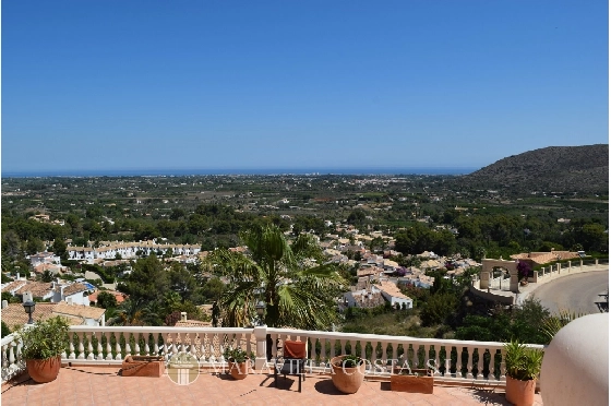 Villa in Pedreguer zu verkaufen, Espace de vie 425 m², Baujahr 2006, + Fussbodenheizung, Klimaanlage, Terrain 1382 m², 5 Chambres &agrave; coucher, 4 Badezimmer, Pool, ref.: MV-2376-23
