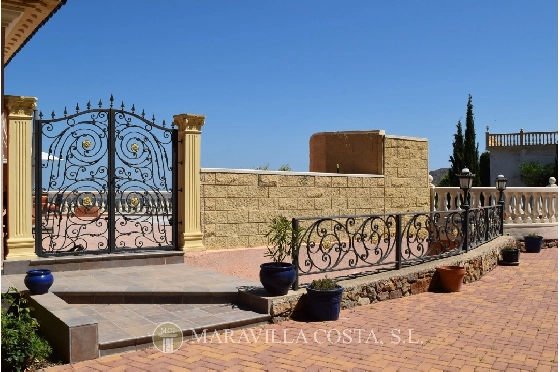 Villa in Pedreguer zu verkaufen, Espace de vie 425 m², Baujahr 2006, + Fussbodenheizung, Klimaanlage, Terrain 1382 m², 5 Chambres &agrave; coucher, 4 Badezimmer, Pool, ref.: MV-2376-8