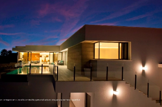 Villa in Cumbre del Sol zu verkaufen, Espace de vie 442 m², Terrain 817 m², 3 Chambres &agrave; coucher, 4 Badezimmer, Pool, ref.: BS-83851628-5