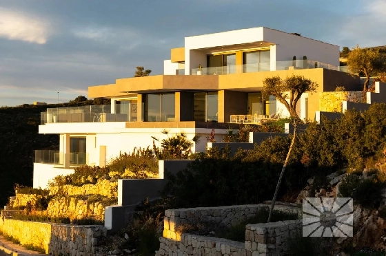 Villa in Javea zu verkaufen, Espace de vie 691 m², Klimaanlage, 4 Chambres &agrave; coucher, 6 Badezimmer, Pool, ref.: BS-84118452-1