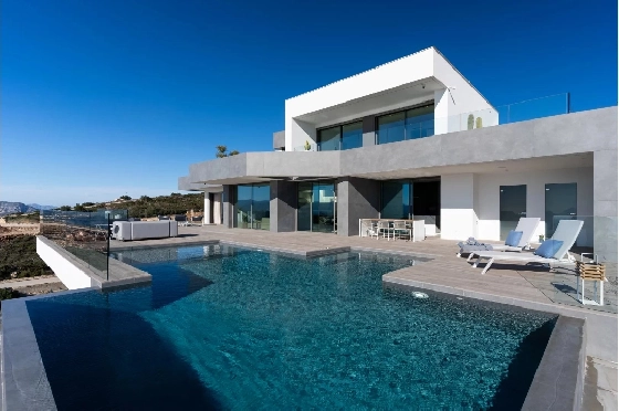 Villa in Cumbre del Sol zu verkaufen, Espace de vie 542 m², Terrain 1168 m², 4 Chambres &agrave; coucher, 6 Badezimmer, Pool, ref.: BS-84135249-1