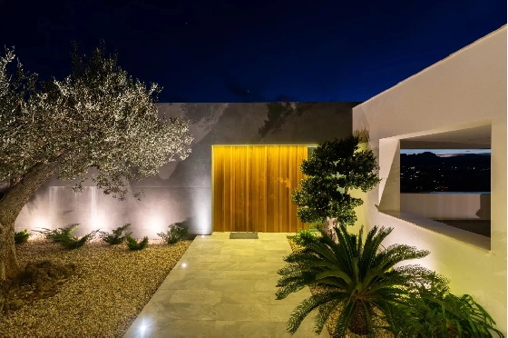 Villa in Cumbre del Sol zu verkaufen, Espace de vie 542 m², Terrain 1168 m², 4 Chambres &agrave; coucher, 6 Badezimmer, Pool, ref.: BS-84135249-9