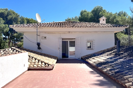 Villa in Denia(Las Rotas) zu verkaufen, Espace de vie 280 m², Baujahr 1989, Zustand gepflegt, + Zentralheizung, Terrain 1150 m², 5 Chambres &agrave; coucher, 4 Badezimmer, Pool, ref.: SC-T0424-10