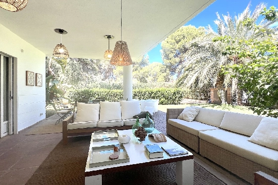 Villa in Denia(Las Rotas) zu verkaufen, Espace de vie 280 m², Baujahr 1989, Zustand gepflegt, + Zentralheizung, Terrain 1150 m², 5 Chambres &agrave; coucher, 4 Badezimmer, Pool, ref.: SC-T0424-7