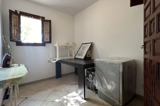 Finca in Pedreguer zu verkaufen, Espace de vie 400 m², + KLIMA, Terrain 12000 m², 2 Chambres &agrave; coucher, 2 Badezimmer, ref.: JS-0624-30