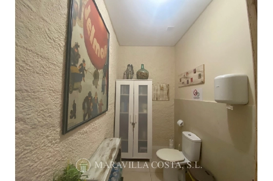 Investition in Javea zu verkaufen, Espace de vie 140 m², Klimaanlage, Pool, ref.: MV-2503-14