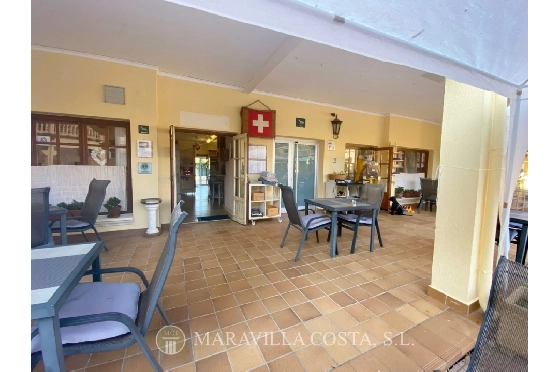 Investition in Javea zu verkaufen, Espace de vie 140 m², Klimaanlage, Pool, ref.: MV-2503-8
