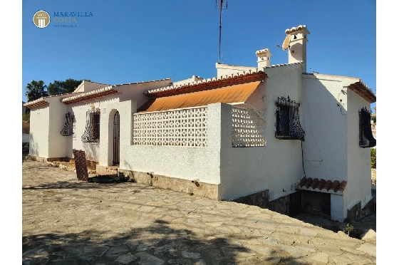 Villa in Javea zu verkaufen, Espace de vie 176 m², Baujahr 1980, Klimaanlage, Terrain 1606 m², 3 Chambres &agrave; coucher, 3 Badezimmer, Pool, ref.: MV-M-2510-10