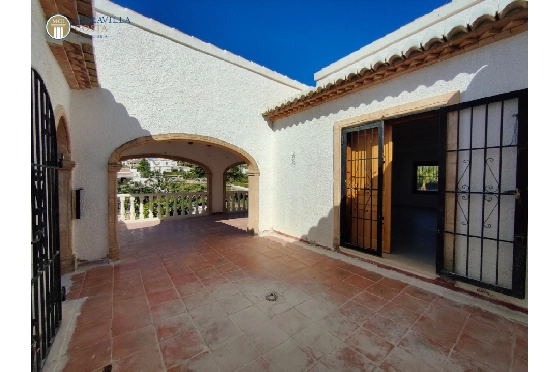 Villa in Javea zu verkaufen, Espace de vie 176 m², Baujahr 1980, Klimaanlage, Terrain 1606 m², 3 Chambres &agrave; coucher, 3 Badezimmer, Pool, ref.: MV-M-2510-20