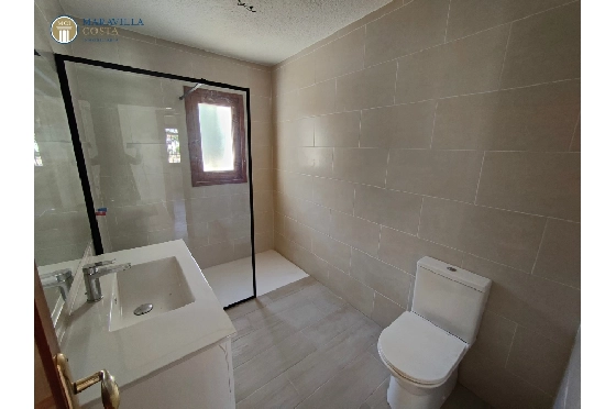 Villa in Javea zu verkaufen, Espace de vie 176 m², Baujahr 1980, Klimaanlage, Terrain 1606 m², 3 Chambres &agrave; coucher, 3 Badezimmer, Pool, ref.: MV-M-2510-35