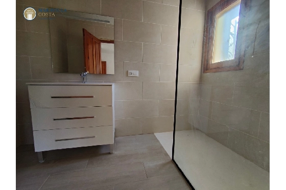 Villa in Javea zu verkaufen, Espace de vie 176 m², Baujahr 1980, Klimaanlage, Terrain 1606 m², 3 Chambres &agrave; coucher, 3 Badezimmer, Pool, ref.: MV-M-2510-37