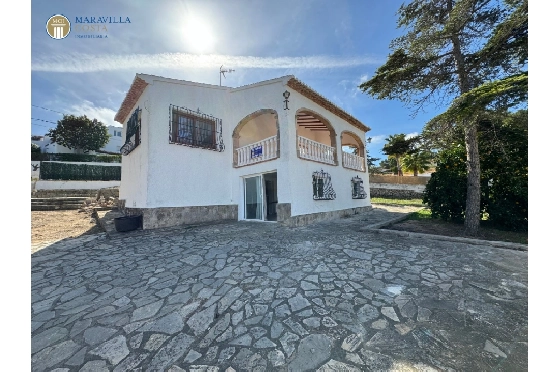 Villa in Javea zu verkaufen, Espace de vie 176 m², Baujahr 1980, Klimaanlage, Terrain 1606 m², 3 Chambres &agrave; coucher, 3 Badezimmer, Pool, ref.: MV-M-2510-6