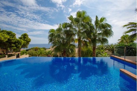 Villa in Moraira(Moravit) zu verkaufen, Espace de vie 559 m², Baujahr 2016, Klimaanlage, Terrain 1132 m², 4 Chambres &agrave; coucher, 5 Badezimmer, Pool, ref.: BI-MT.H-798-1