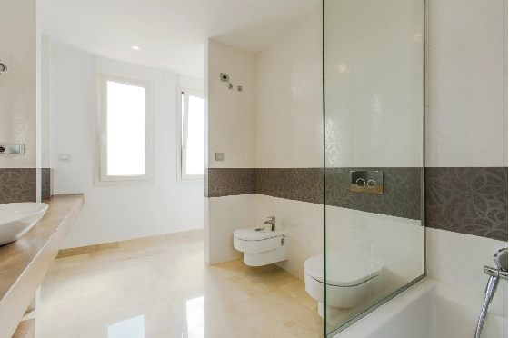 Villa in Moraira(Moravit) zu verkaufen, Espace de vie 559 m², Baujahr 2016, Klimaanlage, Terrain 1132 m², 4 Chambres &agrave; coucher, 5 Badezimmer, Pool, ref.: BI-MT.H-798-33