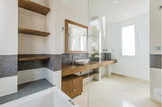 Villa in Moraira(Moravit) zu verkaufen, Espace de vie 559 m², Baujahr 2016, Klimaanlage, Terrain 1132 m², 4 Chambres &agrave; coucher, 5 Badezimmer, Pool, ref.: BI-MT.H-798-34