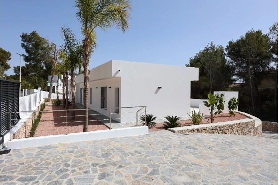 Villa in Benissa(La Fustera) zu verkaufen, Espace de vie 299 m², Baujahr 2024, Klimaanlage, Terrain 950 m², 4 Chambres &agrave; coucher, 3 Badezimmer, Pool, ref.: BI-BE.H-909-16