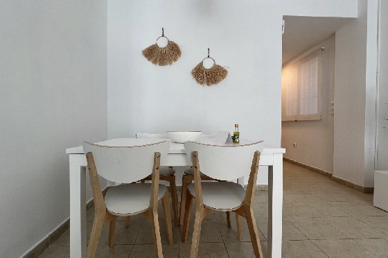 Apartment in Denia zur Ferienvermietung, Espace de vie 86 m², Baujahr 2006, Zustand modernisiert, + Zentralheizung, Klimaanlage, Terrain 46 m², 2 Chambres &agrave; coucher, 2 Badezimmer, Pool, ref.: T-0324-8