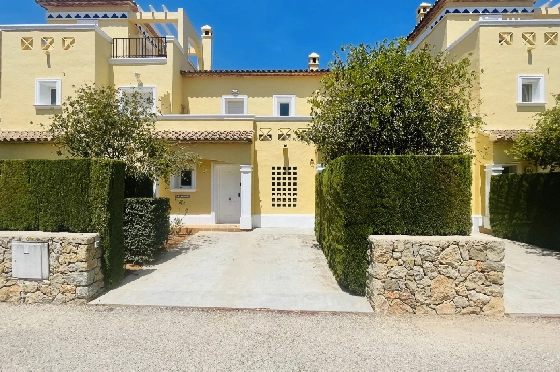 Reihenhaus in Denia-La Sella(La Sella) zu verkaufen, Espace de vie 92 m², Baujahr 2002, Klimaanlage, Terrain 64 m², 2 Chambres &agrave; coucher, 2 Badezimmer, Pool, ref.: JS-0924-2