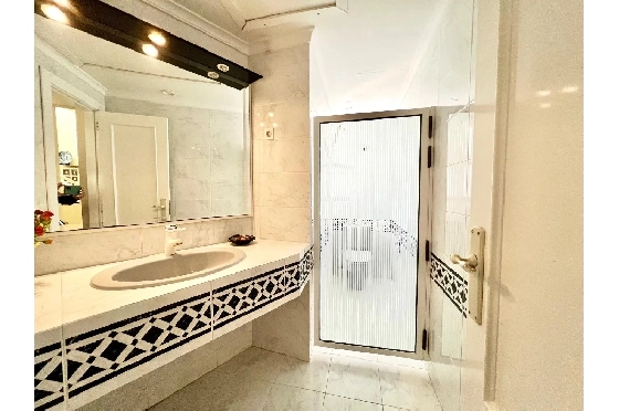 Villa in Javea zu verkaufen, Espace de vie 450 m², Klimaanlage, 6 Chambres &agrave; coucher, 6 Badezimmer, Pool, ref.: BS-82754369-23