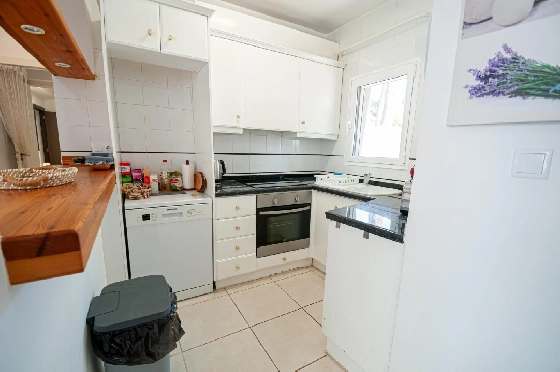 Villa in Benissa(San Jaime) zu verkaufen, Espace de vie 240 m², Klimaanlage, 6 Chambres &agrave; coucher, 3 Badezimmer, Pool, ref.: COB-3449-10535-17