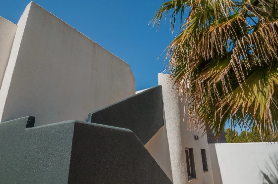 Villa in Benissa(San Jaime) zu verkaufen, Espace de vie 240 m², Klimaanlage, 6 Chambres &agrave; coucher, 3 Badezimmer, Pool, ref.: COB-3449-10535-25