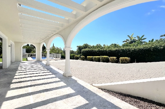 Villa in Javea(Ermita) zu verkaufen, Espace de vie 400 m², Baujahr 2018, Zustand neuwertig, + Fussbodenheizung, Klimaanlage, Terrain 1596 m², 3 Chambres &agrave; coucher, 2 Badezimmer, Pool, ref.: AS-0624-10