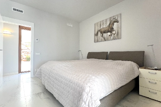 Villa in Javea(Ermita) zu verkaufen, Espace de vie 400 m², Baujahr 2018, Zustand neuwertig, + Fussbodenheizung, Klimaanlage, Terrain 1596 m², 3 Chambres &agrave; coucher, 2 Badezimmer, Pool, ref.: AS-0624-28