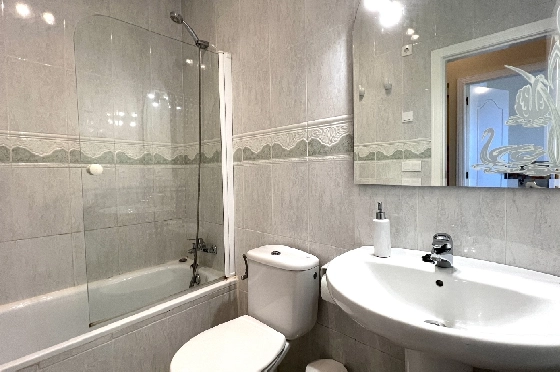 Reihenhaus-Mitte in Pedreguer(Monte Pedreguer) zu verkaufen, Espace de vie 90 m², Baujahr 2002, Zustand gepflegt, + KLIMA, Klimaanlage, Terrain 109 m², 2 Chambres &agrave; coucher, 1 Badezimmer, Pool, ref.: AS-0724-13